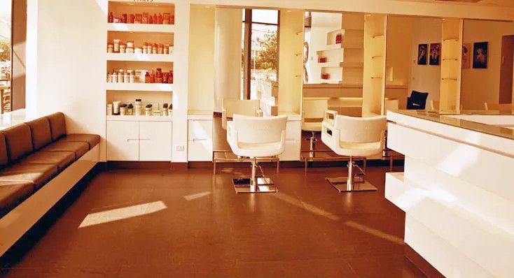 Equipment lists you need to prepare before running a spa salon